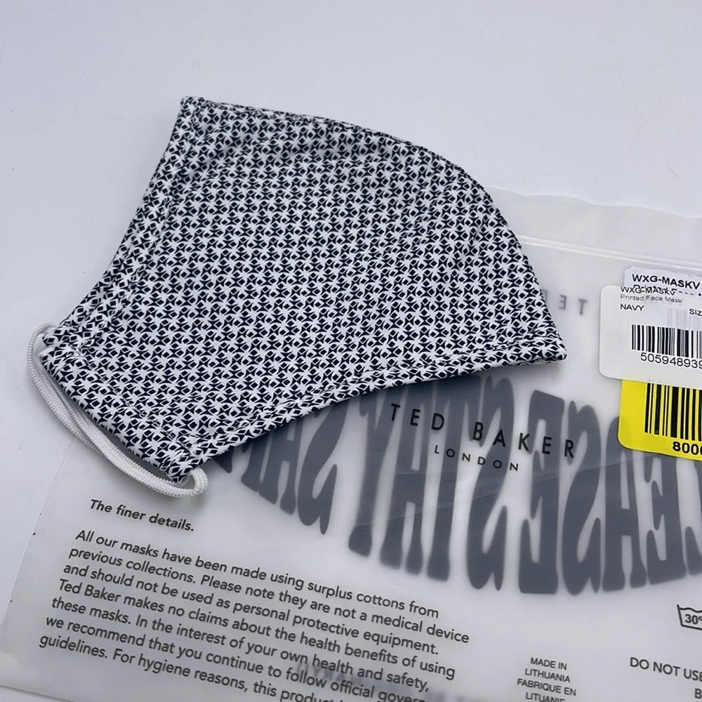 Stylish Black and White Face Mask TED BAKER LONDON Reversible Reusable NWT